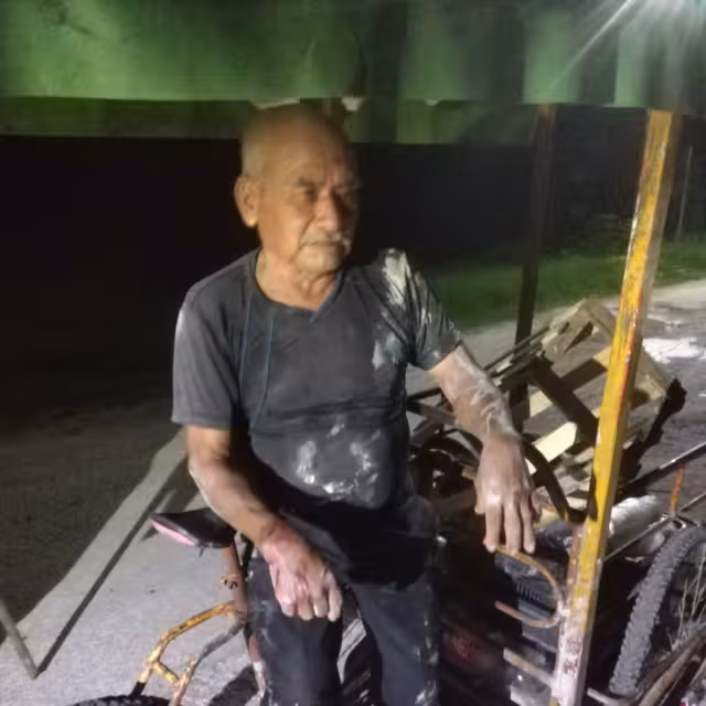 Violento asalto a anciano en su triciclo alarma a vecinos de Fertimex