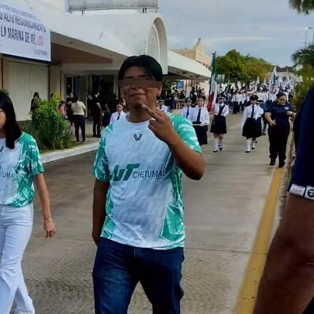 Estudiante genera alboroto por supuesta falta de respeto en Chetumal