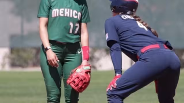 Anissa Urtez aseguró que considera un honor haber portado los colores de México, al mismo tiempo que expresó sus motivos para desechar los uniformes