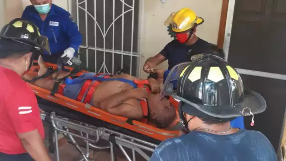 Los hechos se registraron sobre la avenida 80 entre las calles 20 y 20 bis de la colonia Urba  en Cozumel