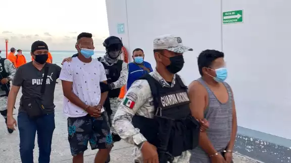 Los detenidos por posesión de drogas en calles de Cozumel fueron remitidos a la Fiscalía contra el Narcomenudeo