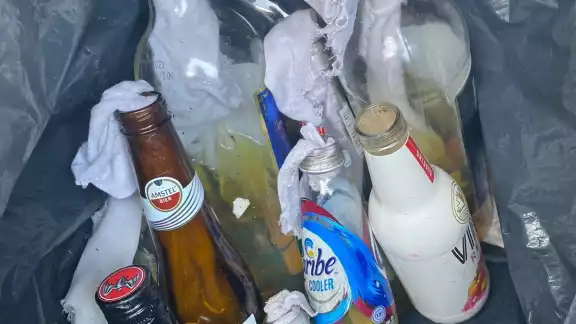 Botellas con gasolina