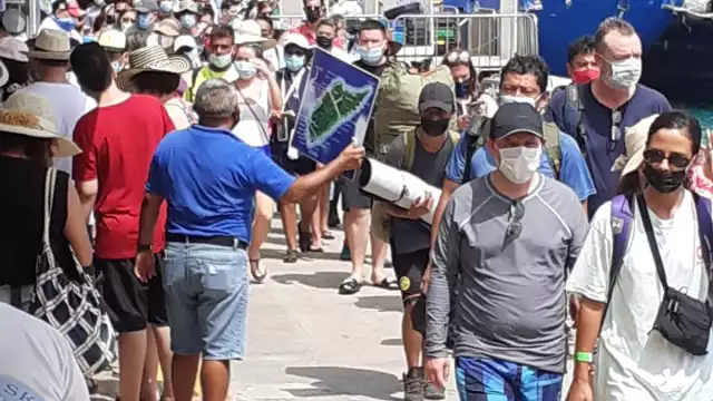 El día amaneció soleado y con una agradable brisa para las actividades Náuticas