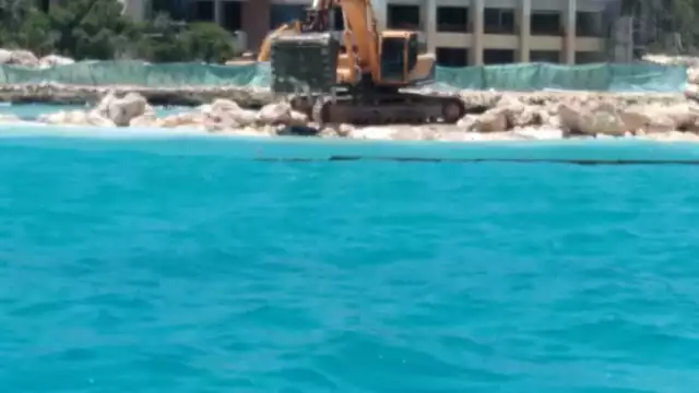 La STC le indicó a Grupo Xcaret que no debe bloquear el acceso a playas de la zona de construcción, condición que incumplió