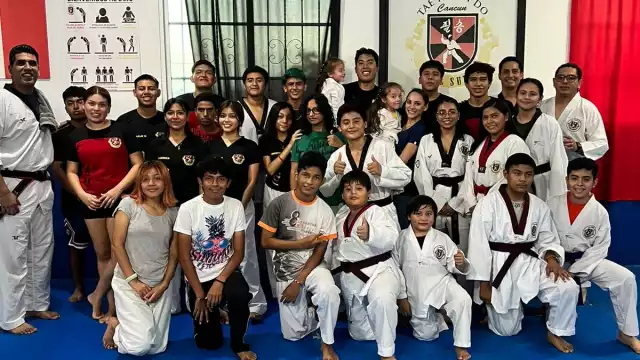 El medallista visitó la escuela Pil Sung Madero para ver el entrenamiento de sus hijas