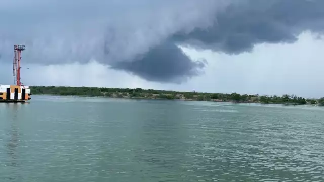 increíble 'Nube Cinturón' causa asombro y temor en Tamaulipas: VIDEO