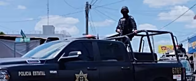 El hombre fue detenido tras agredir a los policías de la SSP