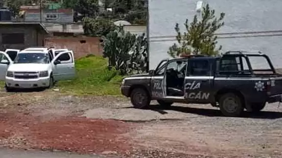 Al lugar llegaron elementos de la policía estatal y de la Guardia Nacional Al lugar llegaron elementos de la policía estatal y de la Guardia Nacional