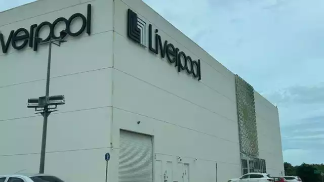 Delincuentes abrieron un hueco en la pared, por donde ingresaron al negocio