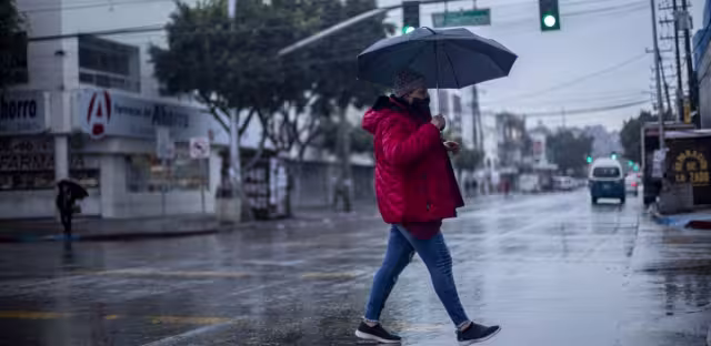 Las lluvias se mantienen este sábado