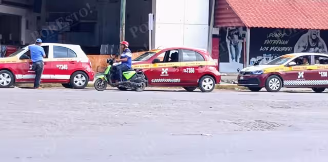 Operadores de taxis denunciaron irregularidades en el servicio en Escárcega.