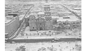 El zócalo de la Ciudad de México bajo la nieva. Foto: Especial