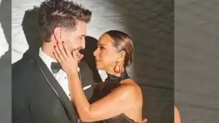 ¿Quién es el galán de “Enamorándonos” que acompañó a Adamari López a la boda de Lele Pons y Guaynaa?