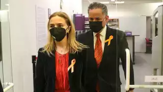 Santiago Nieto estuvo presente en un evento del Gobierno de Nuevo León, pero dejó el recinto sin hacer comentarios a la prensa