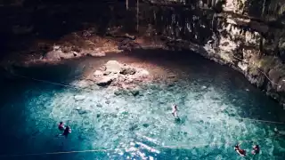 El poder nadar en un cenote es mágico en si, pero también se pueden tomar fotos fantástica. Foto: Especial