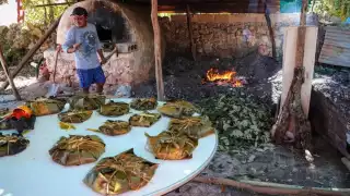 La preparación del pibipollo. Foto: Instagram primerplanomagazine
