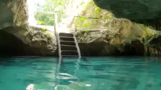 La entrada es similar a la de la película, aquí en Tulum te llevará a una caverna y no al reino de Namur. Foto: Especial