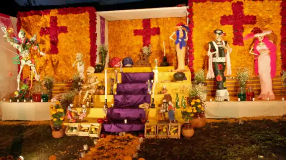 El altar de Día de Muertos se coloca en los últimos días de octubre. Foto: Especial El altar de Día de Muertos se coloca en los últimos días de octubre. Foto: Especial