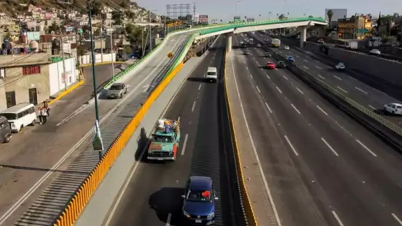 En caso de no respetar las restricciones del Hoy No Circula la multa es de mil 737 a dos mil 606 pesos, tanto en la CDMX y el Edomex En caso de no respetar las restricciones del Hoy No Circula la multa es de mil 737 a dos mil 606 pesos, tanto en la CDMX y el Edomex
