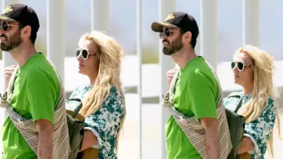 Britney Spears junto a Hudson Britney Spears junto a Hudson