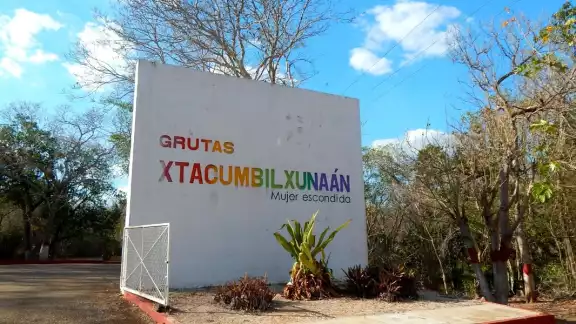 Este será el letrero que te avisará que haz llegado a la entrada principal. Foto: Nubiachaparro Este será el letrero que te avisará que haz llegado a la entrada principal. Foto: Nubiachaparro