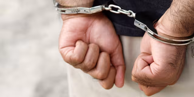 Mujer y su esposo están en la cárcel desde hace varios años. Foto:Especial