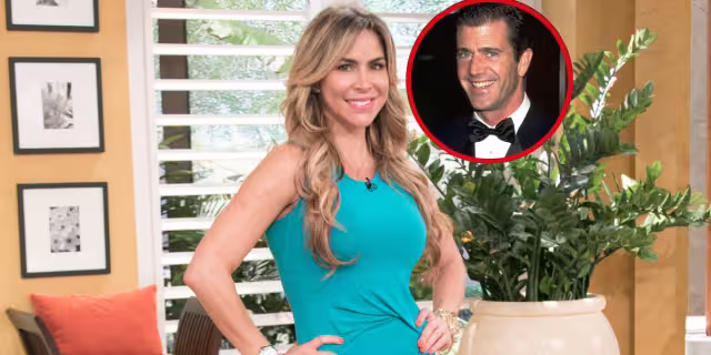 El director se disfrazó para poder salir con la conductora. Foto:Especial