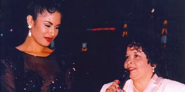 Yolanda Saldívar y Selena Quintanilla juntas