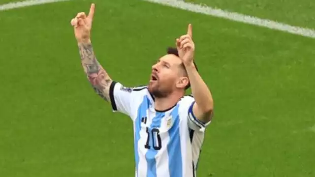 La pulga marcó el primero del encuentro y le anularon otro. Foto: Especial