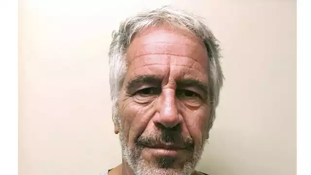 Juan Pablo II, Clinton y Trump aparecen en la lista de famosos mencionados en caso Jeffrey Epstein
