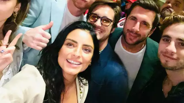 Se dejaron ver en la pelea del Canelo, en Las Vegas. Foto: Instagram AislinnDerbez