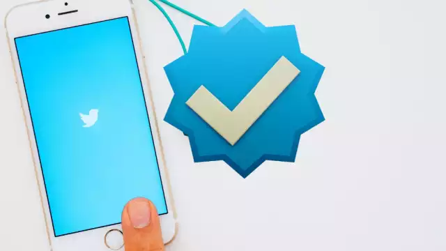 Desde hace unos días ya podemos ver la paloma dorada. Foto: Especial