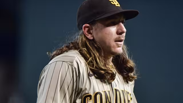 Mike Clevinger habría atacado a su hija de 10 meses y podría ir a prisión