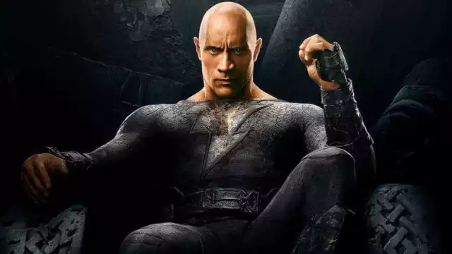 Dwayne Johnson estrenará su película en un mes.