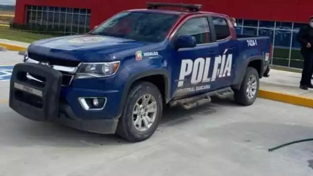 Se entregó el presunto acosado a elementos de la Policía Industrial Bancaria
