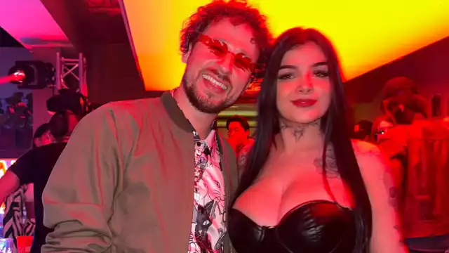 Esta es la foto que subió Karely a sus redes sociales. Foto: Especial