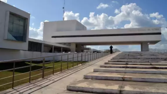 El hombre deberá de mantener medidas cautelares interpuestas por un Juez de la FGE Yucatán El hombre deberá de mantener medidas cautelares interpuestas por un Juez de la FGE Yucatán