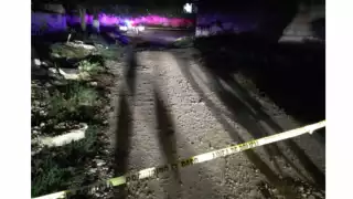 Encuentran a persona embolsada y calcinada en un camino de terracería en Cancún