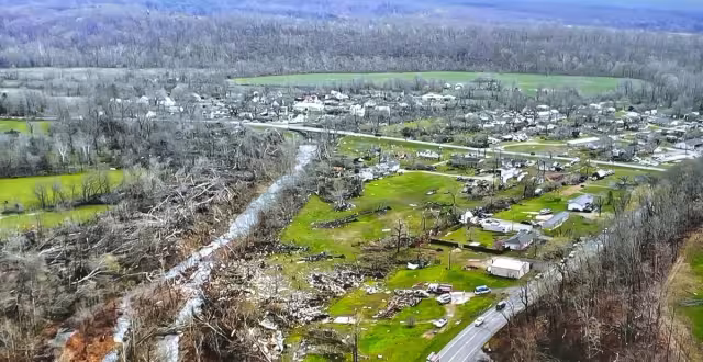 Confirman la muerte de al menos cinco personas por tormenta con tornados en Missouri
