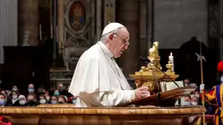 El papa hizo un llamado a la paz durante la homilía de este domingo