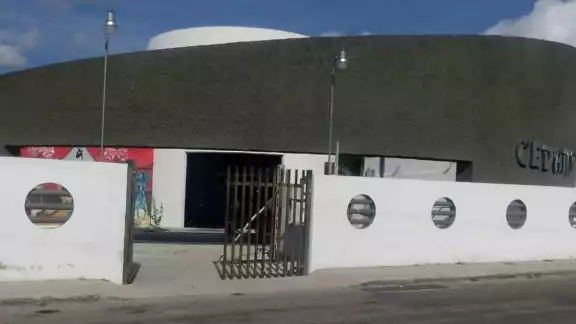 En redes sociales, alumnos y padres han compartido las carencias que registra el Cedart de Mérida