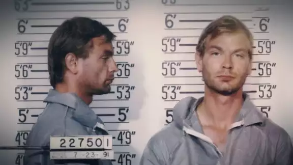 Netflix cuenta la historia de Jeffrey Dahmer, hombre que asesinó a más de 17 hombres en Estados Unidos Netflix cuenta la historia de Jeffrey Dahmer, hombre que asesinó a más de 17 hombres en Estados Unidos