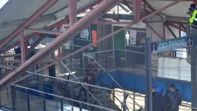 Se presume que el fallecido era el Jefe de estación, quien al resbalar cayó y se golpeó en la cabeza