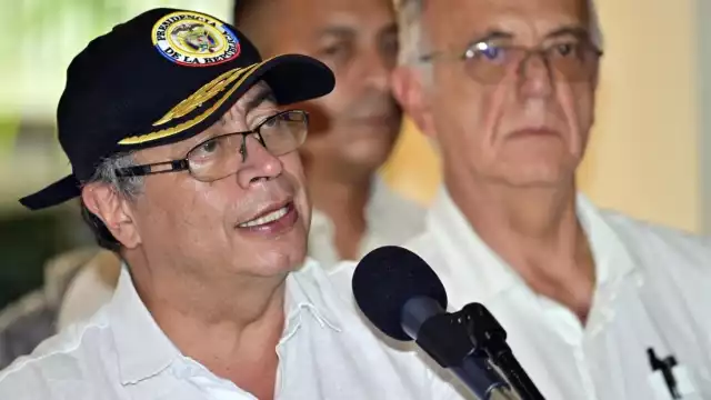 Fiscalía de Colombia investiga al hijo del presidente Petro, acusado de recibir dinero de un narcotraficante para la campaña de su padre
