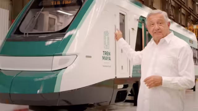 El presidente AMLO habla sobre la construcción del Tren Maya