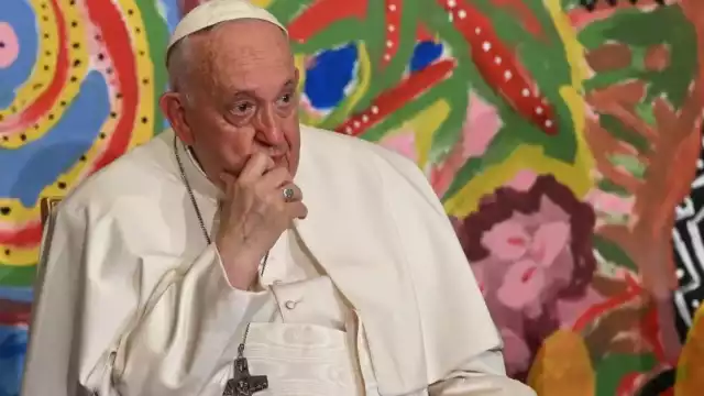 Papa Francisco se reporta enfermo