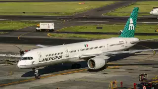 Mexicana de Aviación regresa a operaciones luego de 13 años