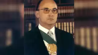 Luis Echeverría sucedió a Gustavo Díaz Ordaz como Presidente de México el 1 de diciembre de 1970