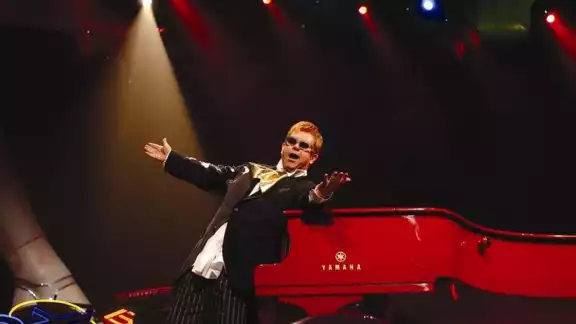 Elton John dio un gran concierto en el Castillo de Chichén Itzá Elton John dio un gran concierto en el Castillo de Chichén Itzá