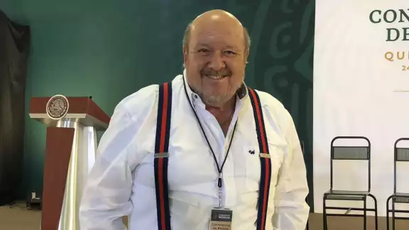 Después de 50 años de carrera dentro de los medios de comunicación, hoy lamentablemente se dió a conocer el fallecimiento del famoso Oscar Cadena
Después de 50 años de carrera dentro de los medios de comunicación, hoy lamentablemente se dió a conocer el fallecimiento del famoso Oscar Cadena